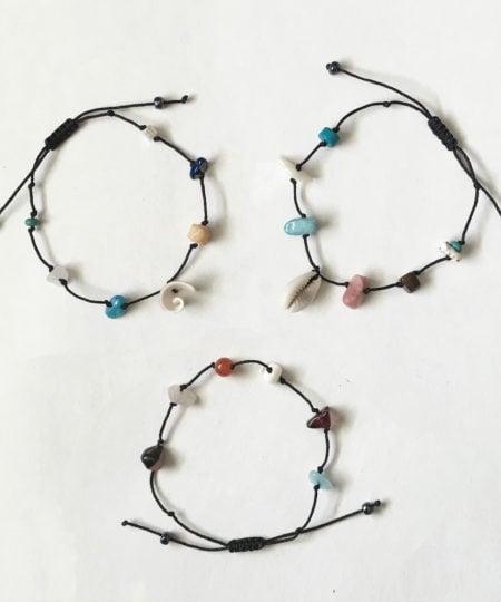 Adjustable bracelet with a mix of shell and vintage stone beads