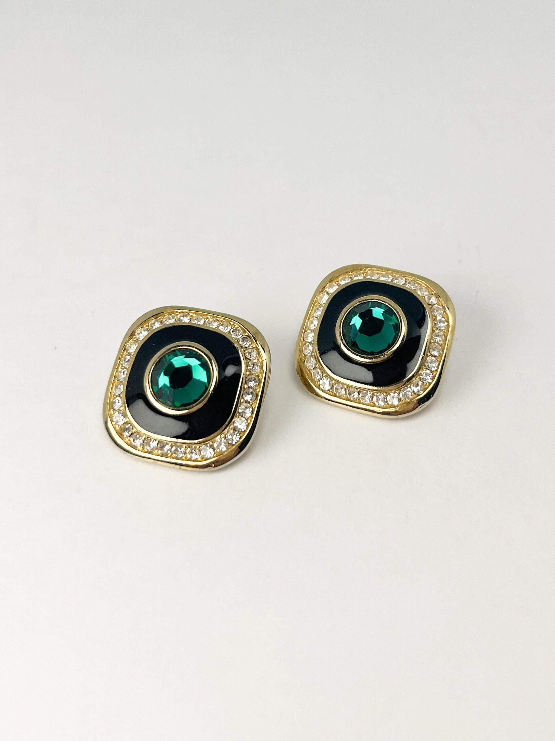 Vintage 80s Daria costume jewelry