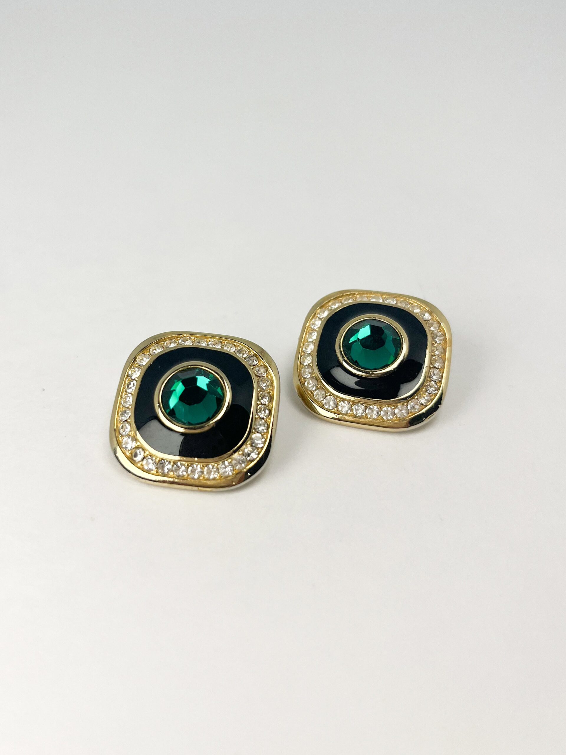 Vintage 80s Daria costume jewelry