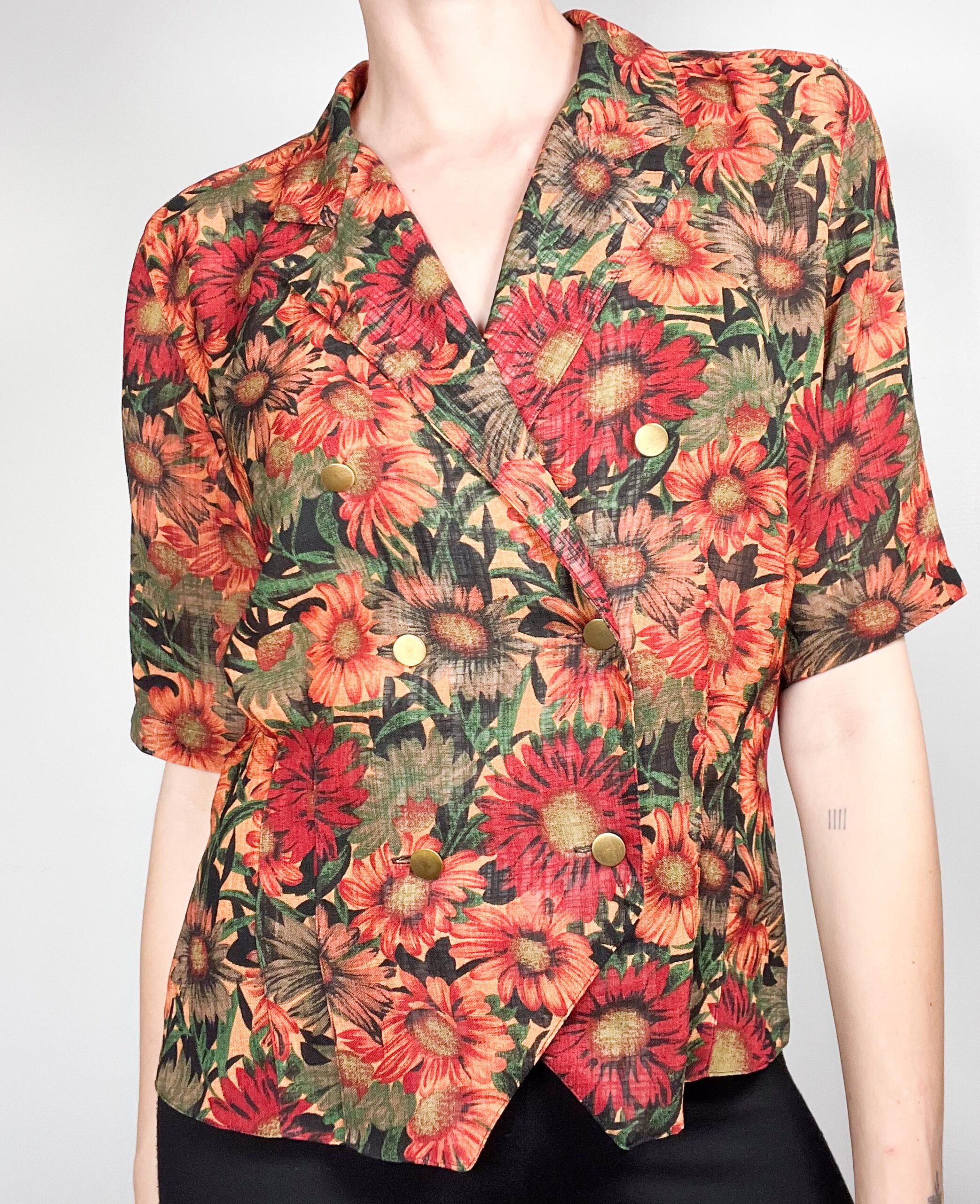 Vintage 80's/90's short sleeved blouse with sunflowers - medium