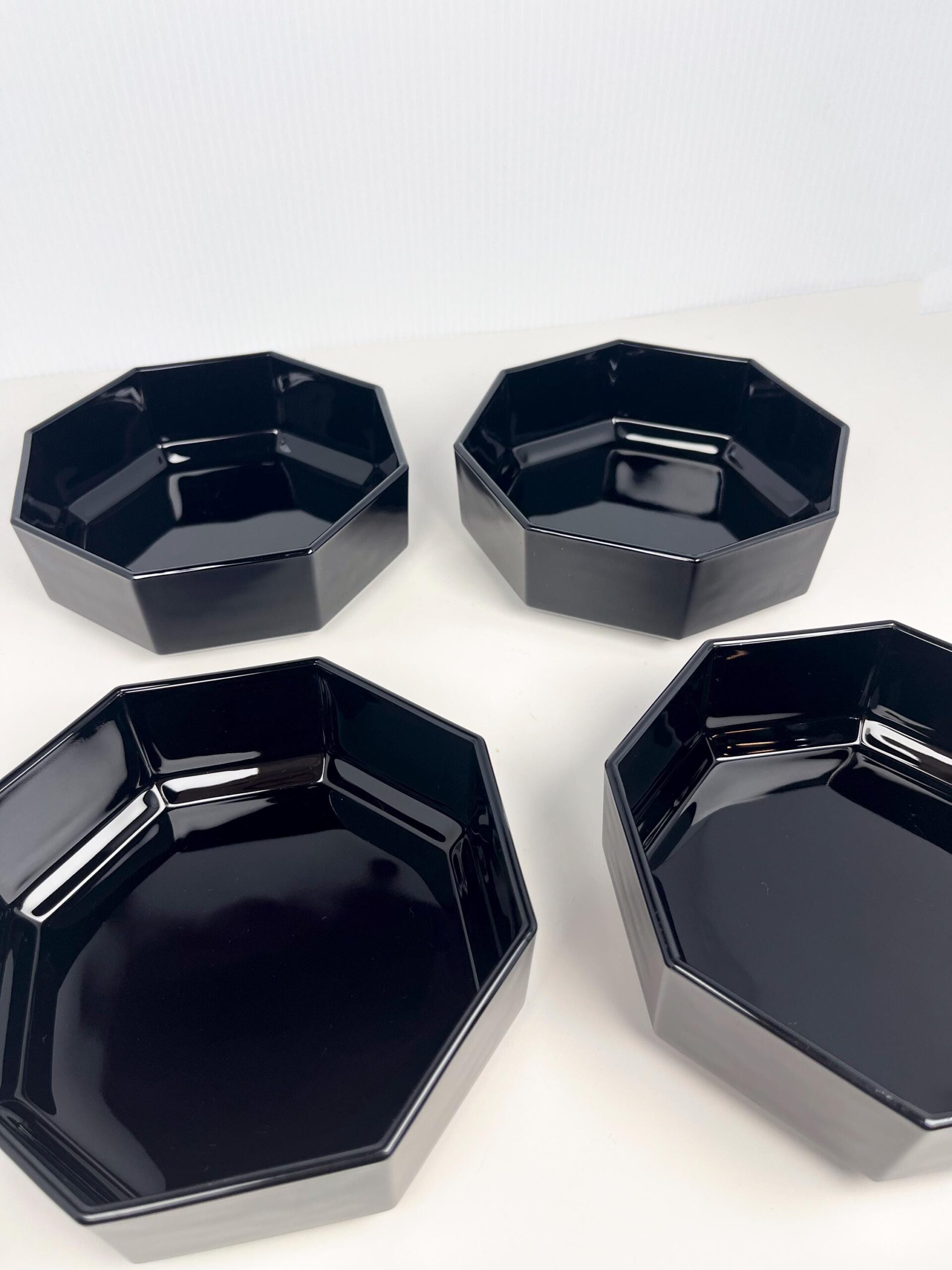 Vintage 80s Luminarc Octime black serving bowls