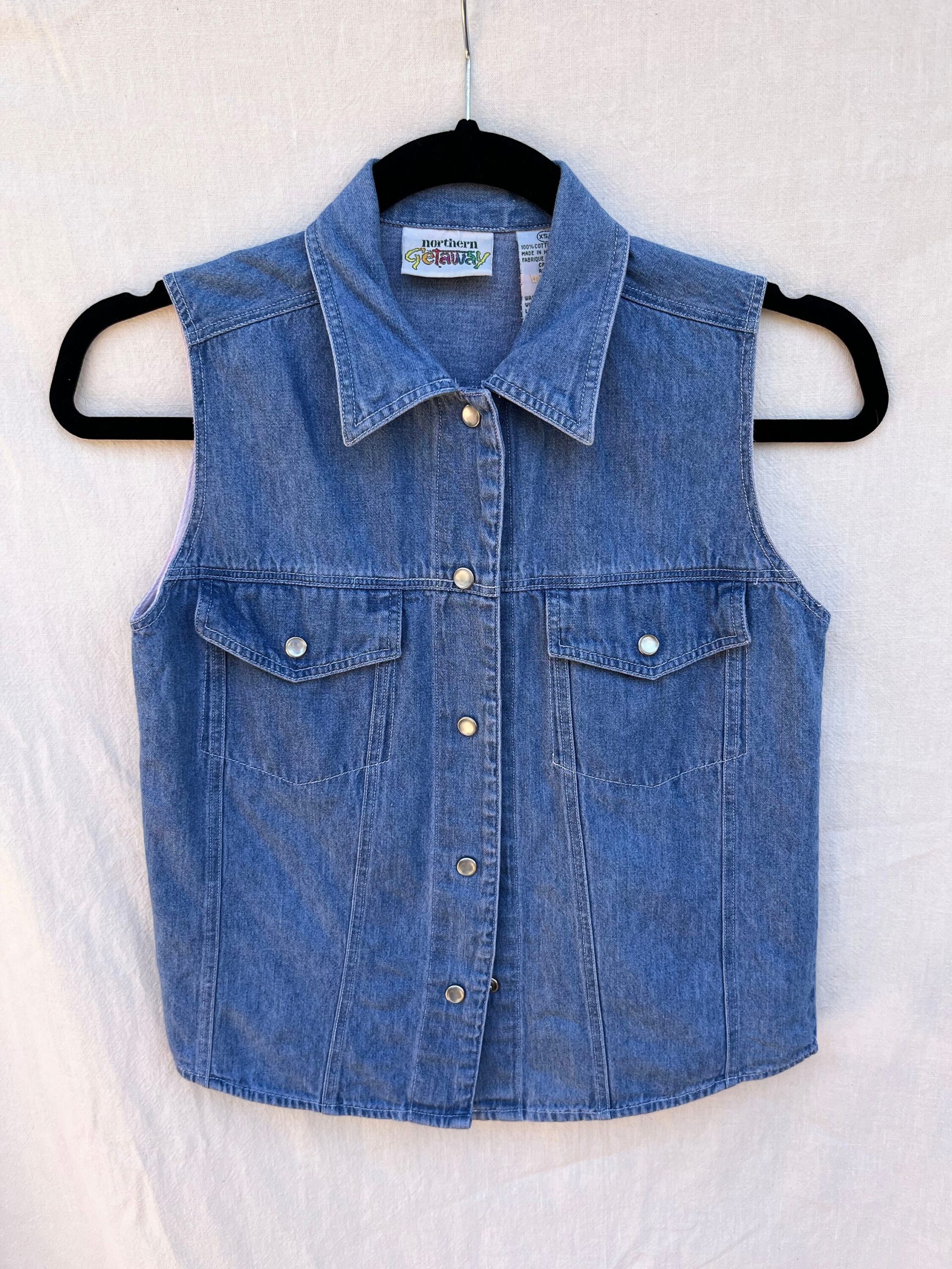 Vintage 90s Northern Getaway vest