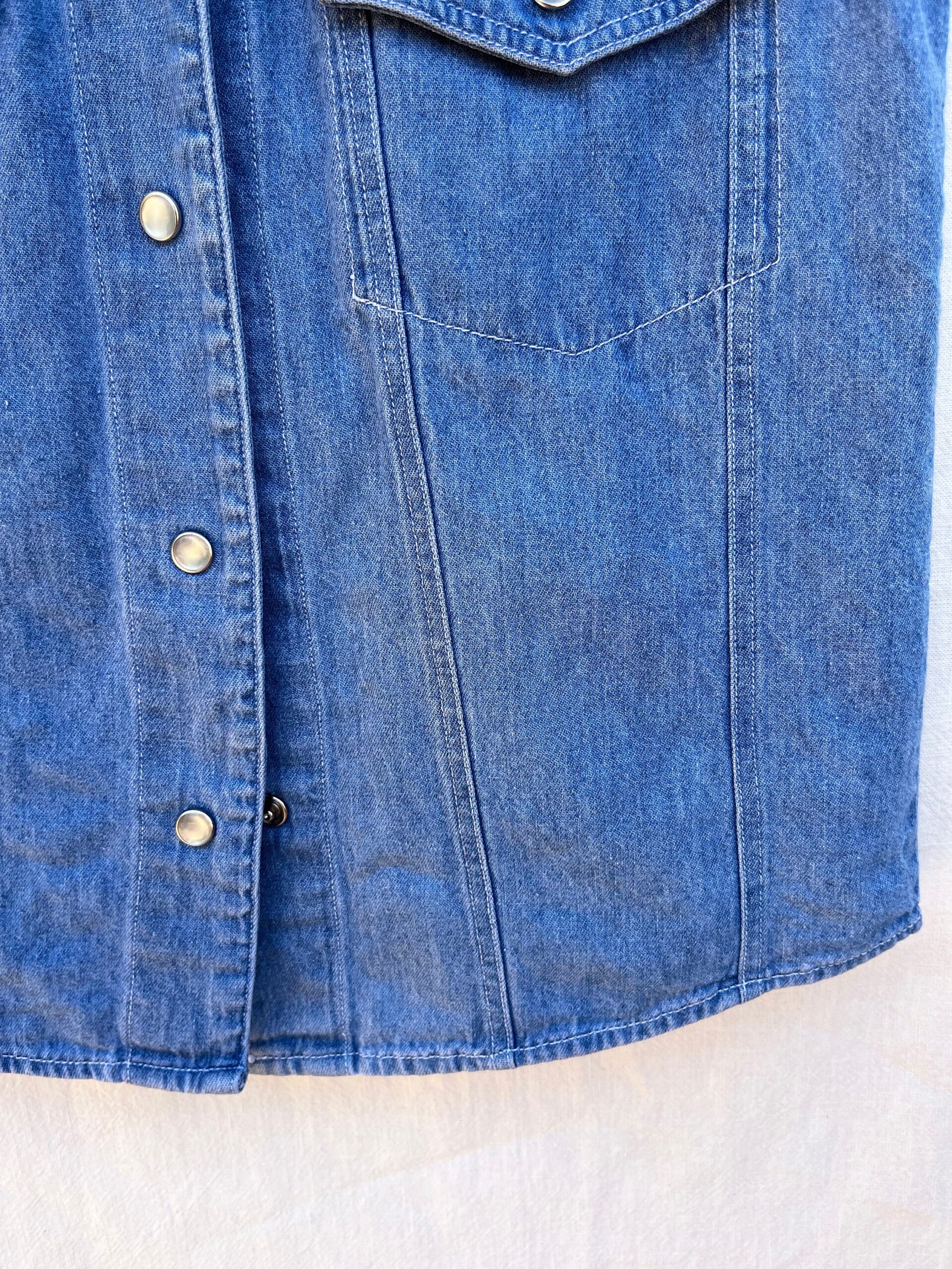 Vintage 90s Northern Getaway vest