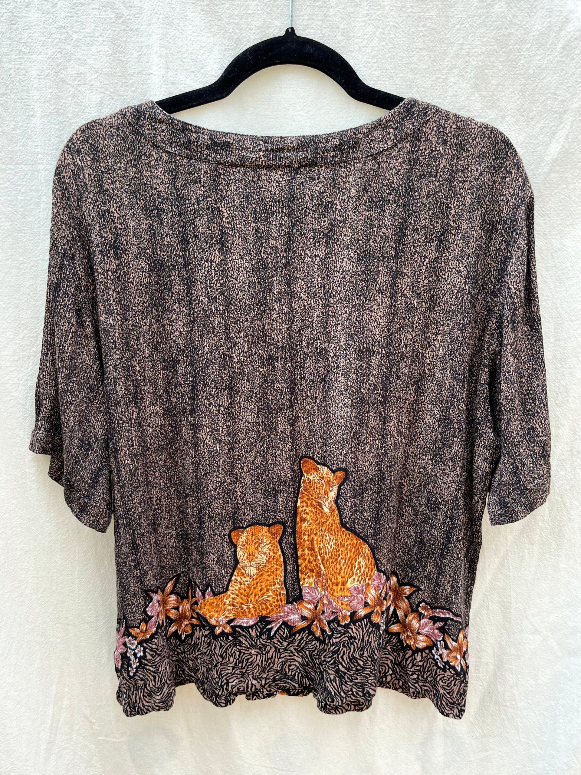 Vintage leopard button up blouse