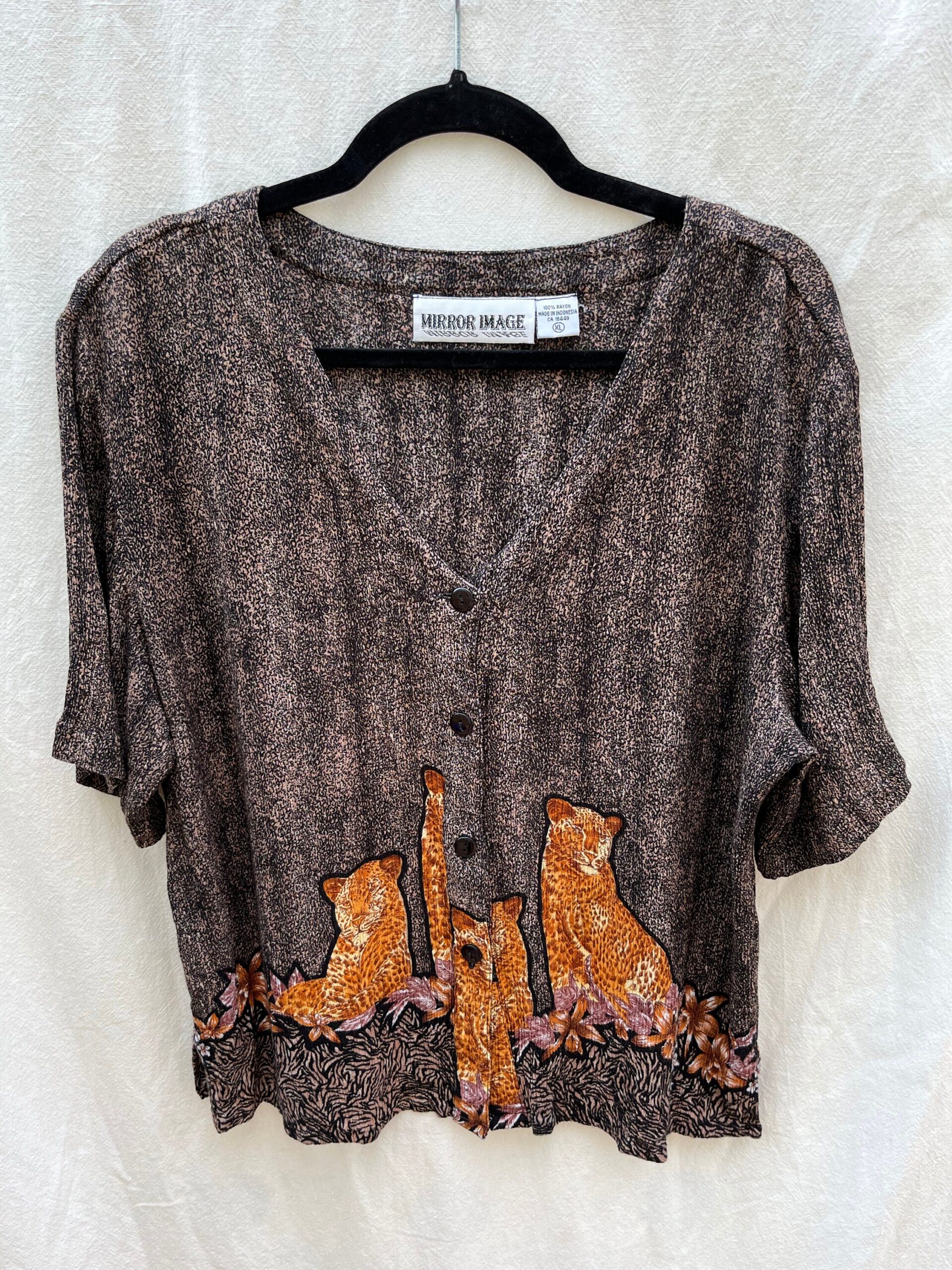 Vintage leopard button up blouse