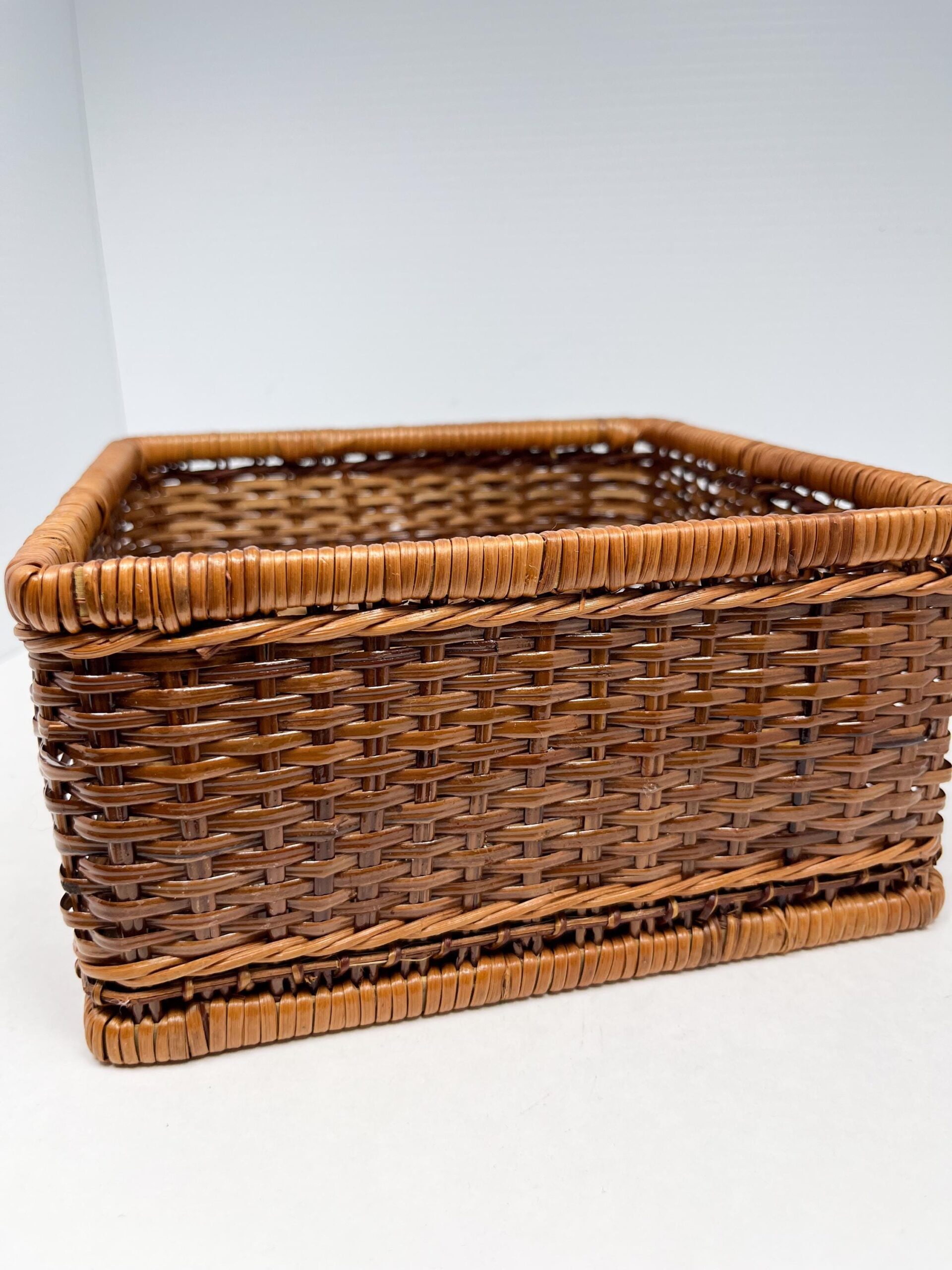 Vintage 90s wicker square basket