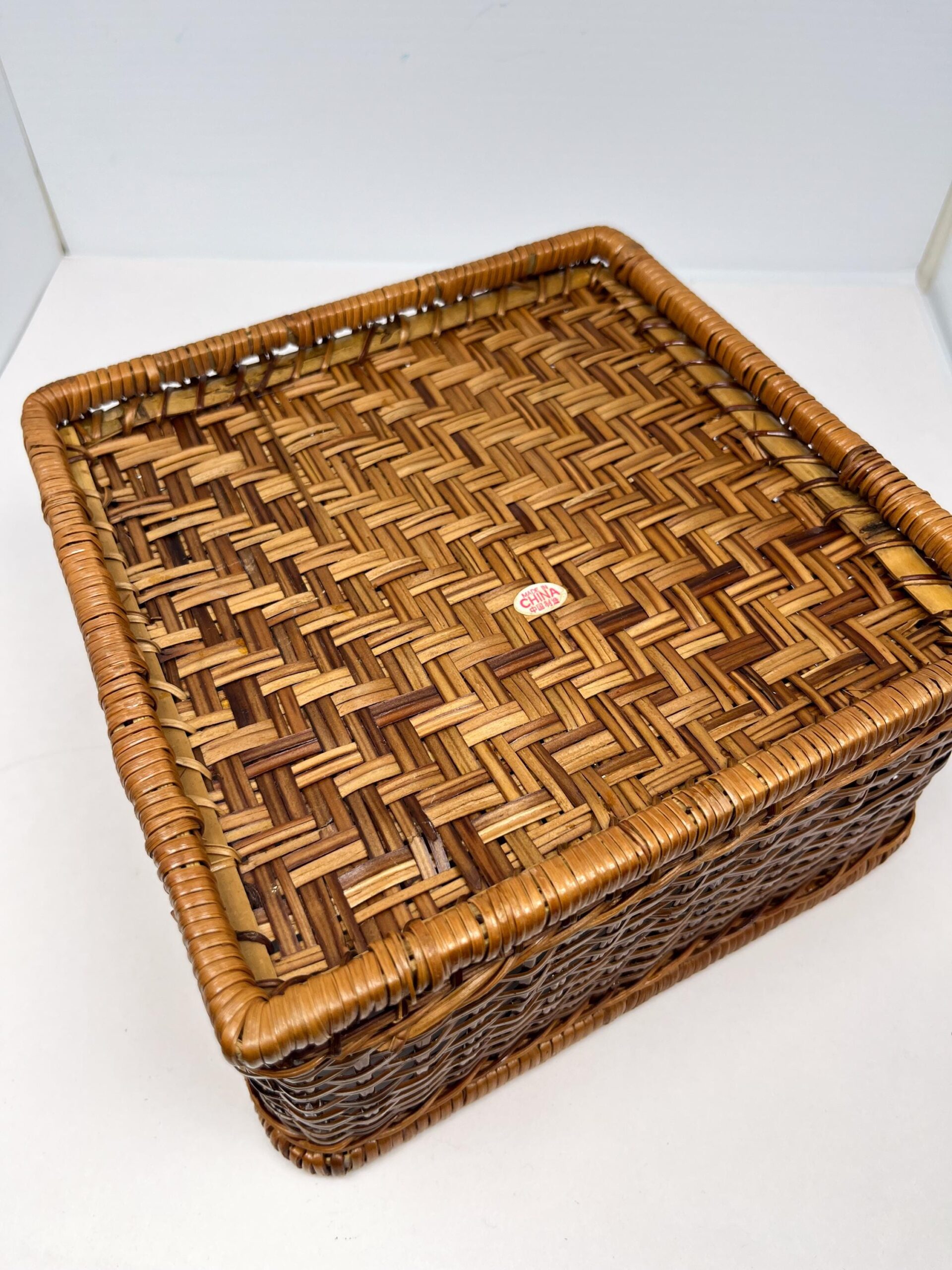 Vintage 90s wicker square basket