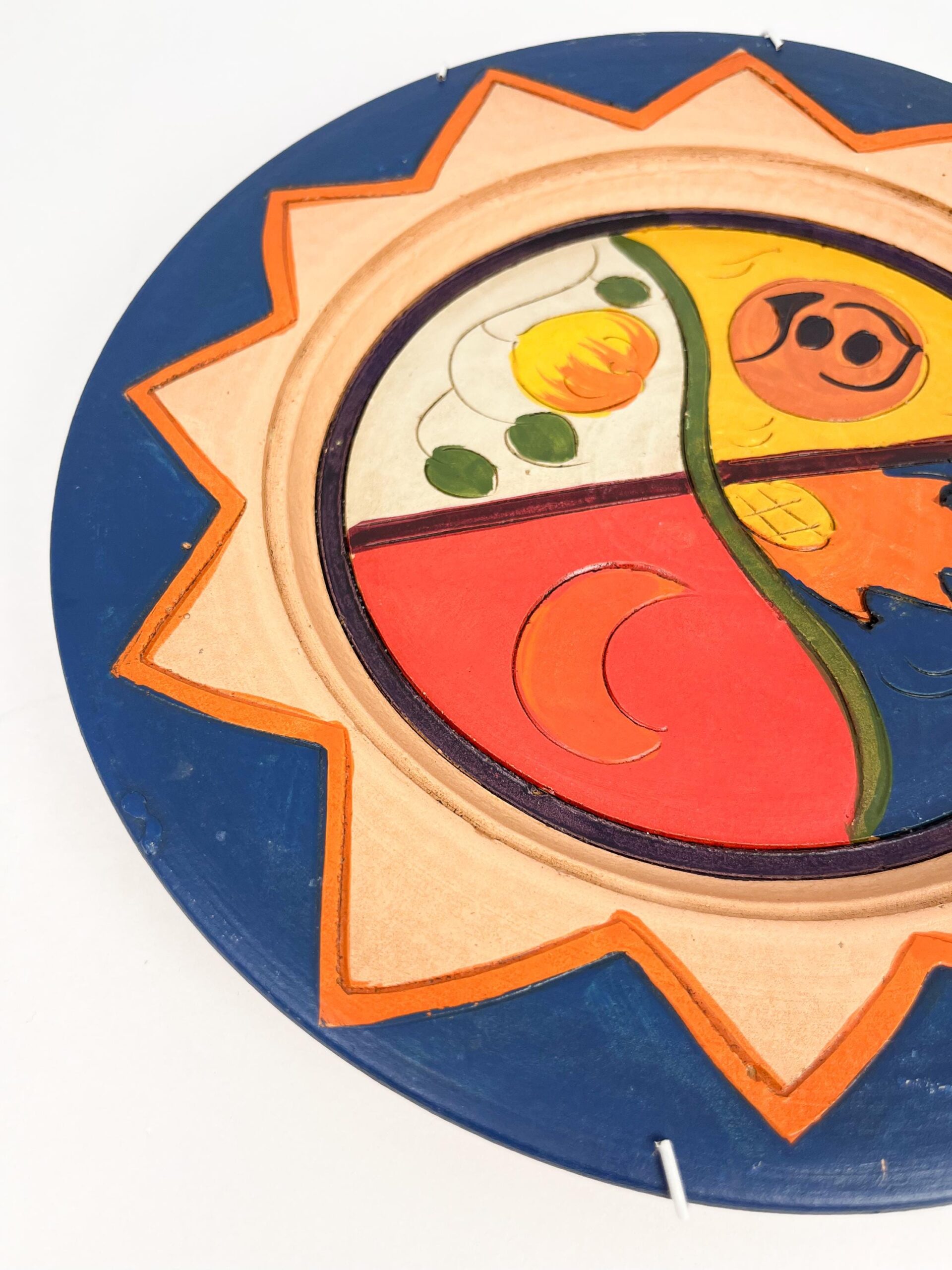 Clay art plate made in Portugal