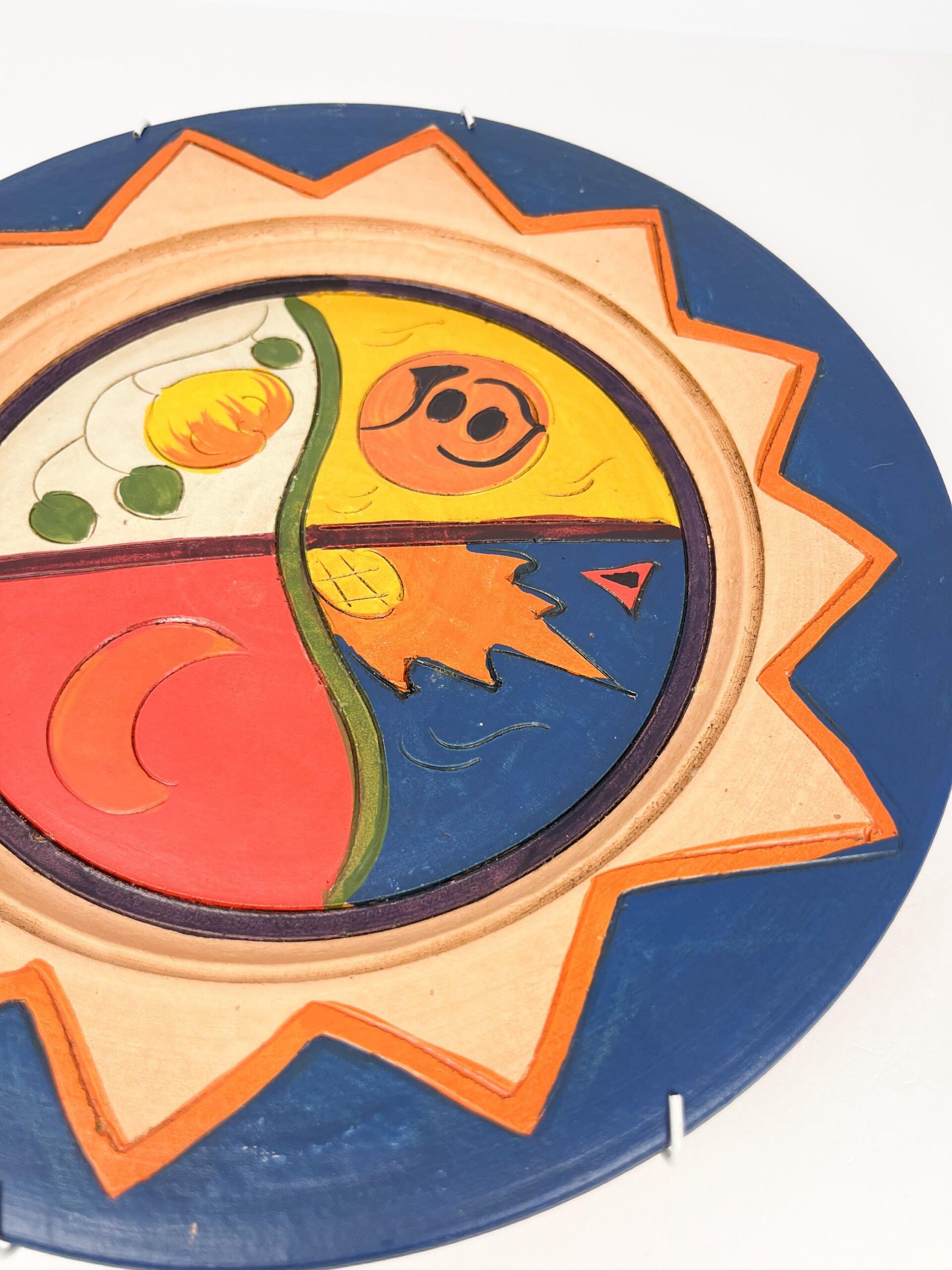 Clay art plate made in Portugal