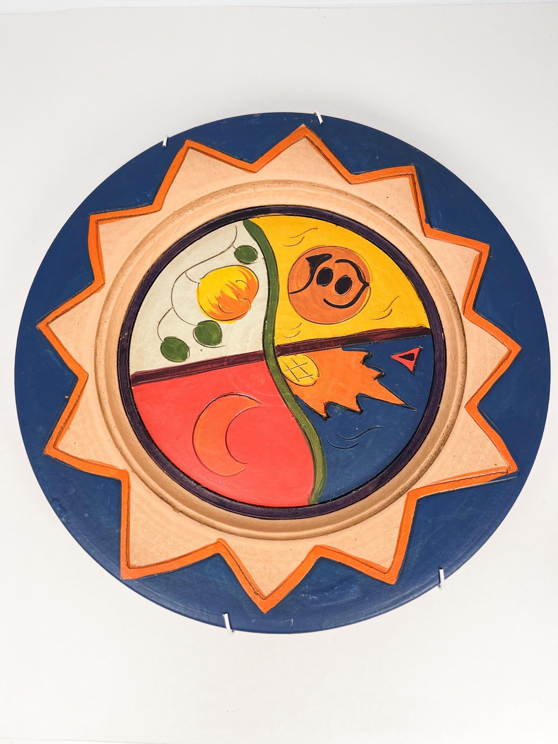 Clay art plate made in Portugal