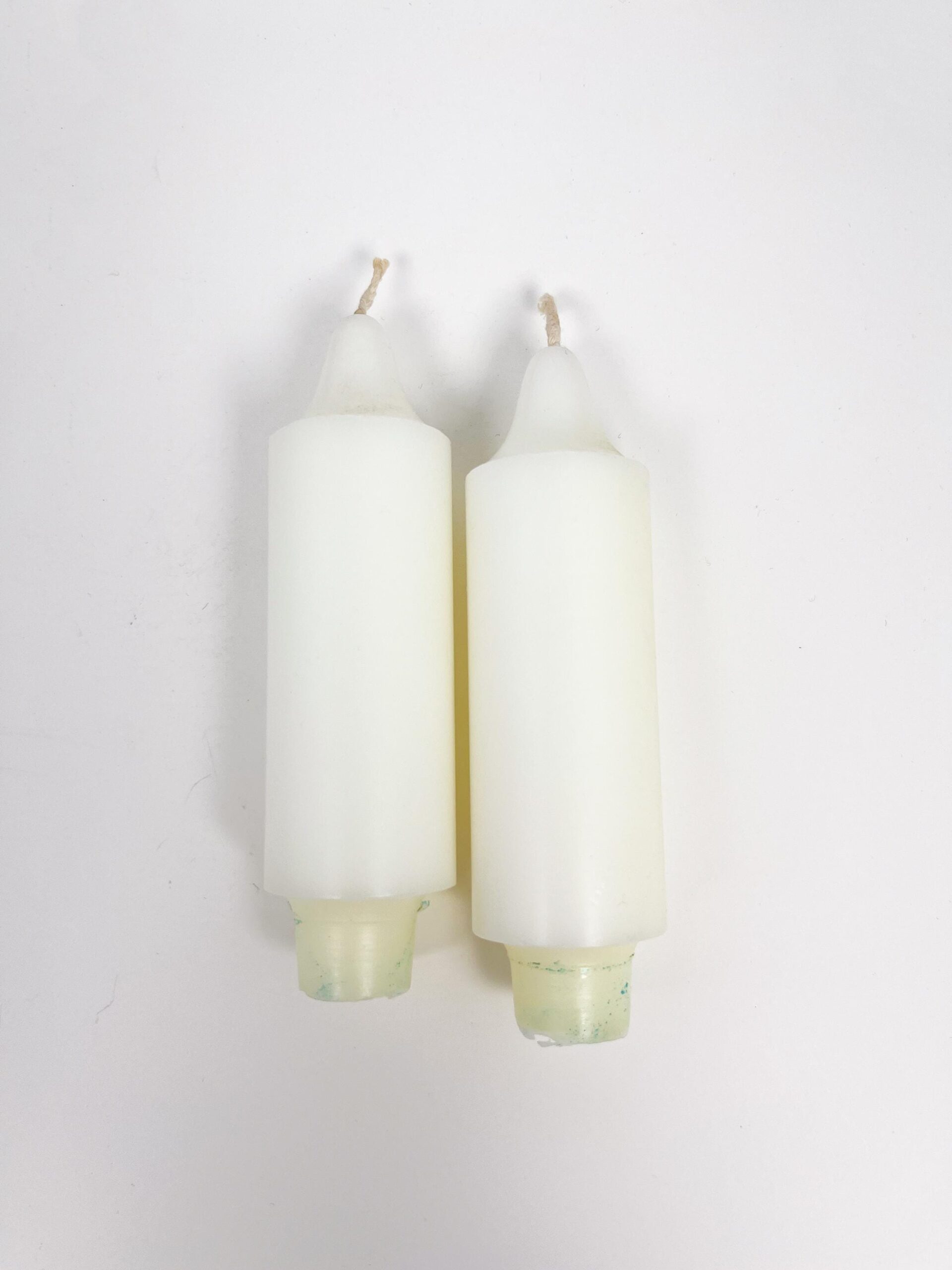 Vintage brass candlestick holders set with handle - including candles