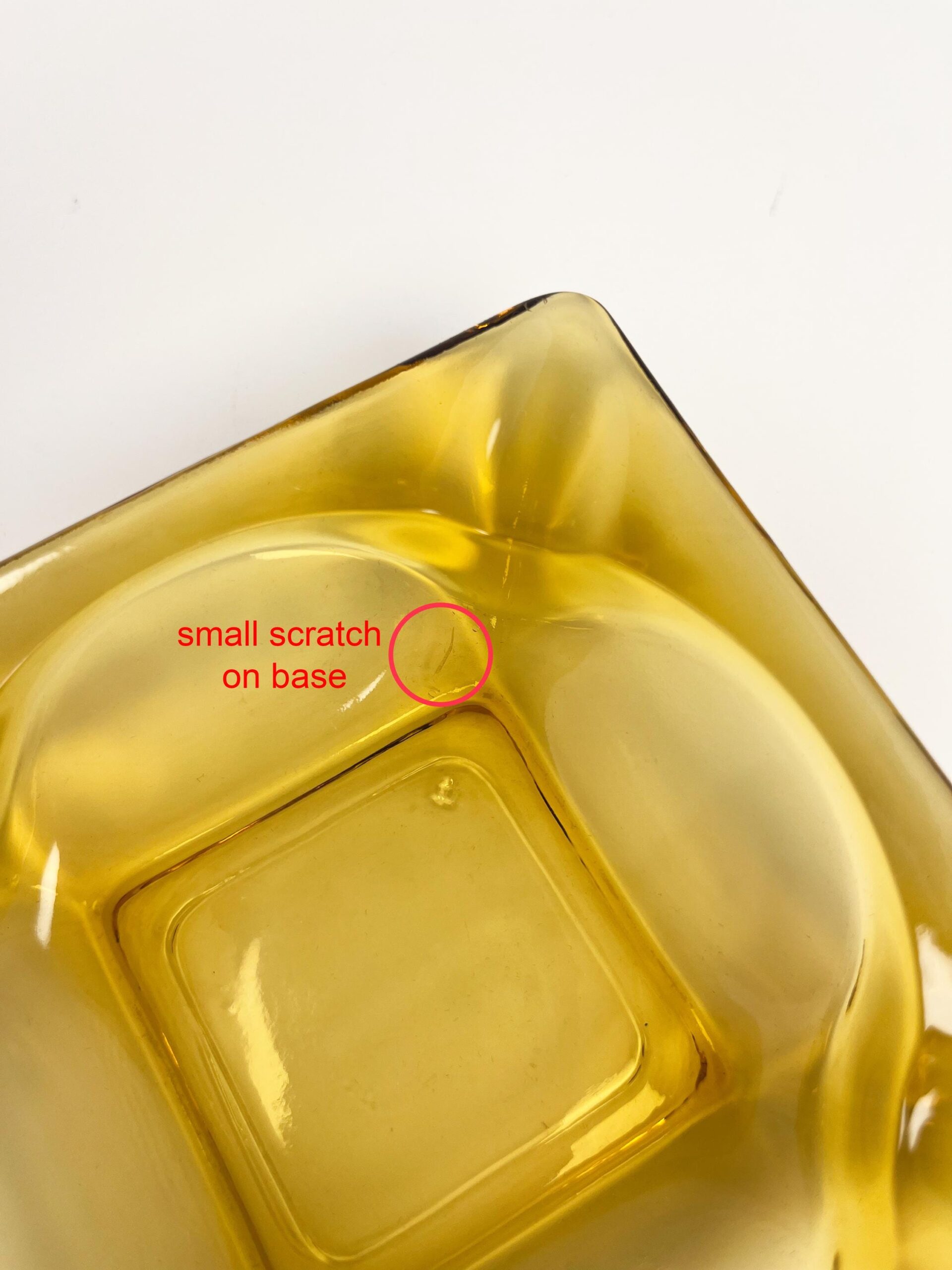 Vintage amber coloured glass ashtray by Anchor Hocking