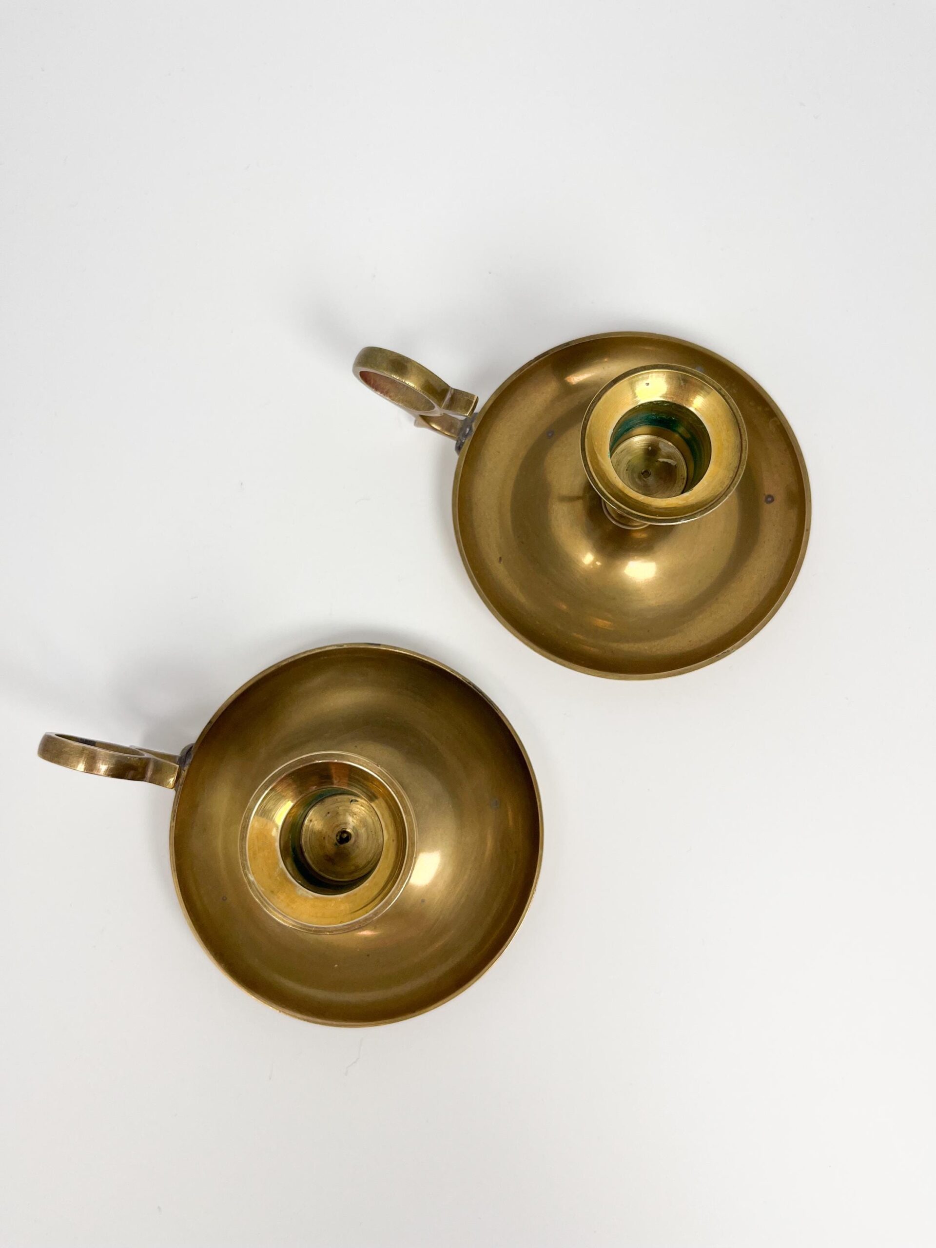 Vintage brass candlestick holders set with handle - including candles