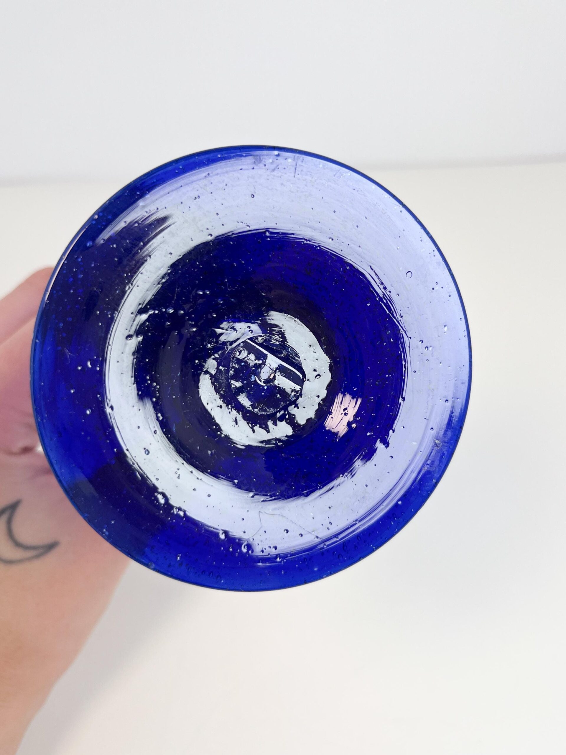 Vintage Mexican hand blown blue tall candle holder / bud vase