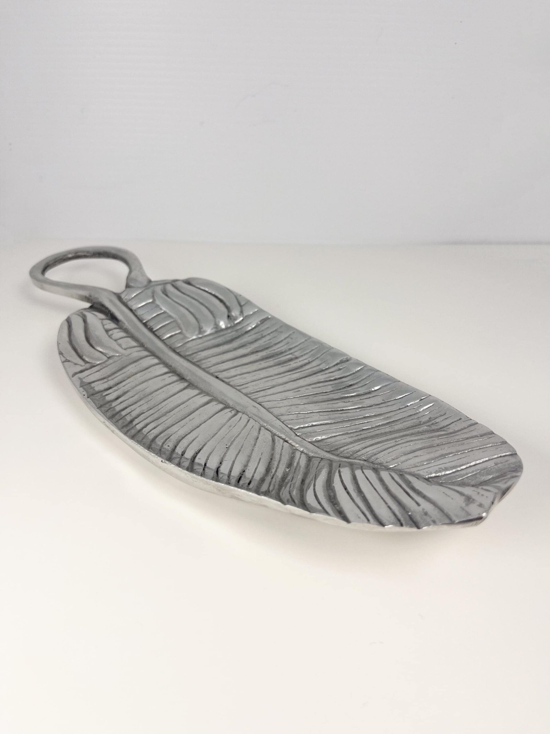 Vintage metal aluminum banana leaf tray - Arthur Court style