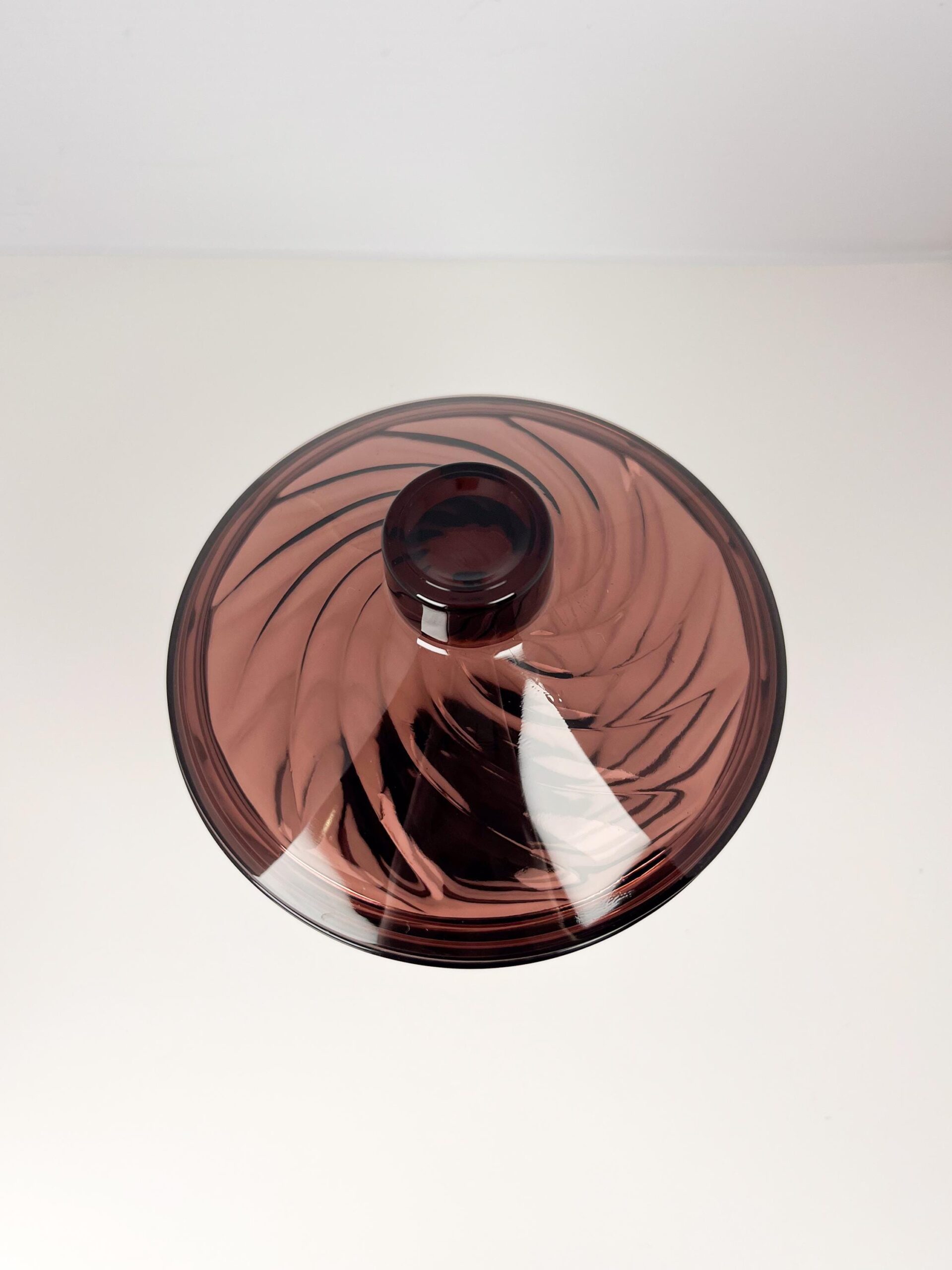 Hazel Atlas Moroccan Amethyst dish with lid - mid century purple swirl glass candy jar