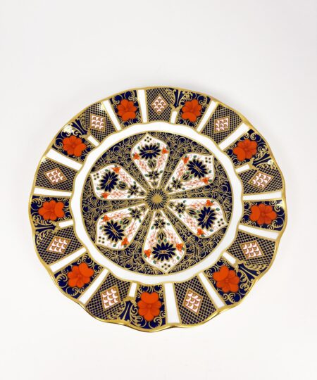 Royal Crown Derby Old Imari 1128 fluted 8.5" dessert plate