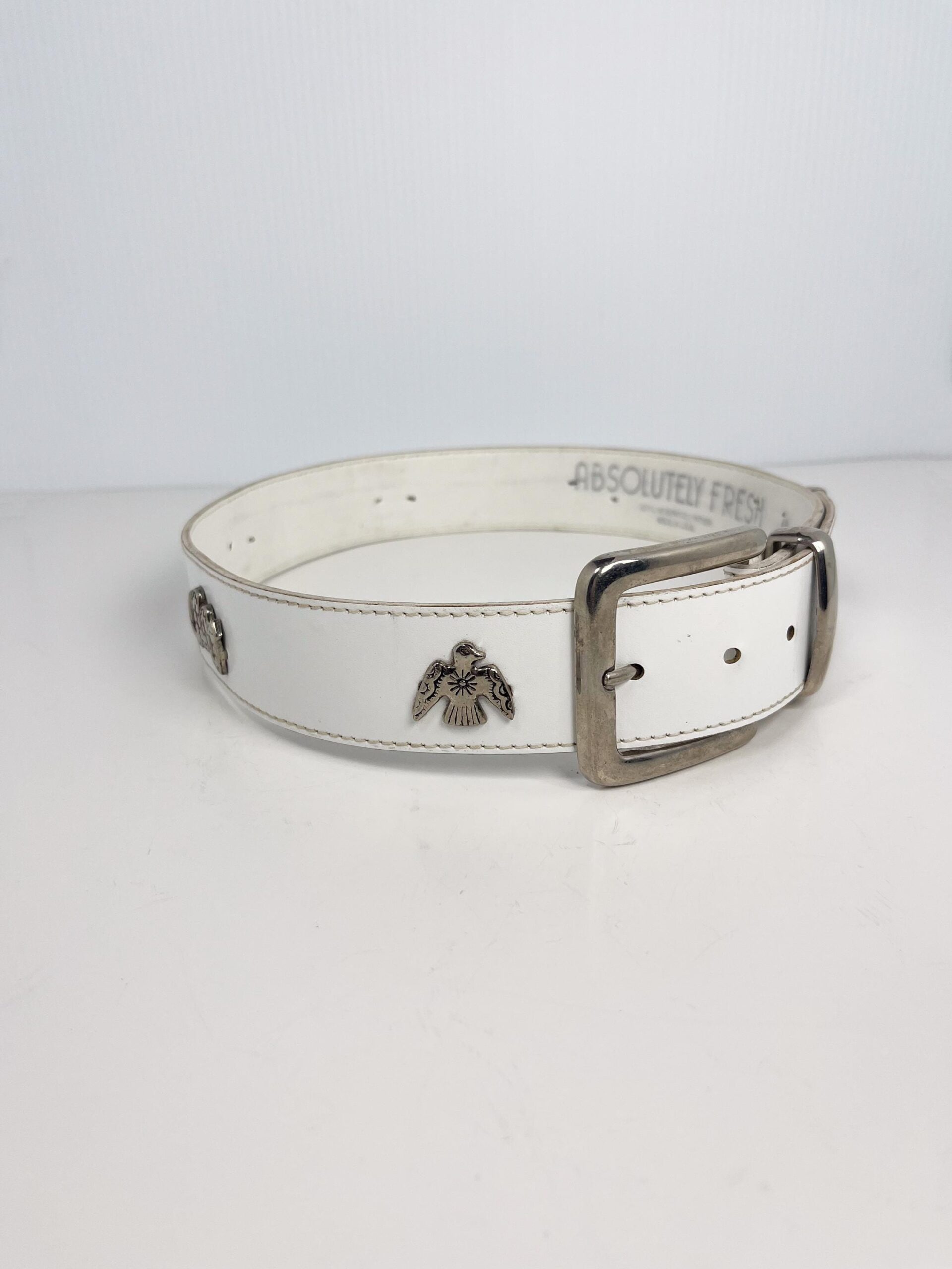 Vintage white bonded leather 90s size small belt - with south western theme and animal decals