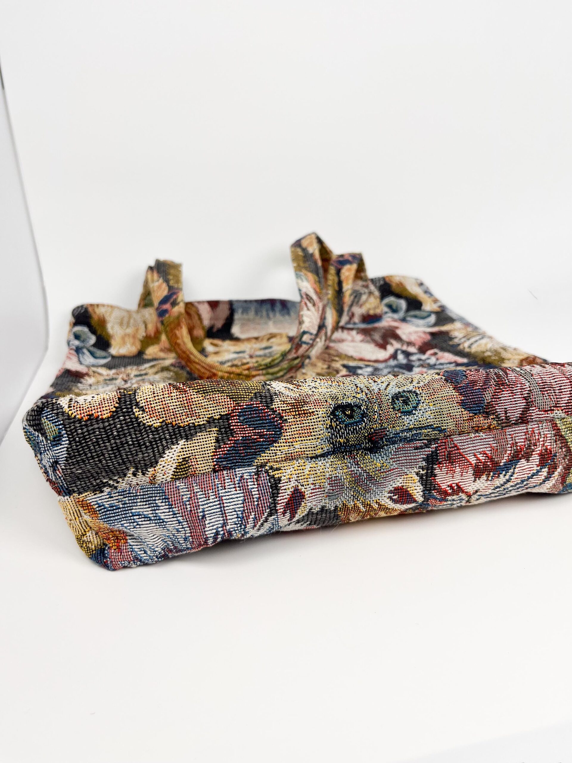 Vintage cat woven tapestry tote bag